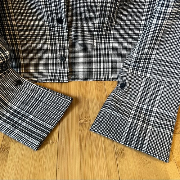 Oak + Fort asymmetrical collared shirt - Picture 6 of 7